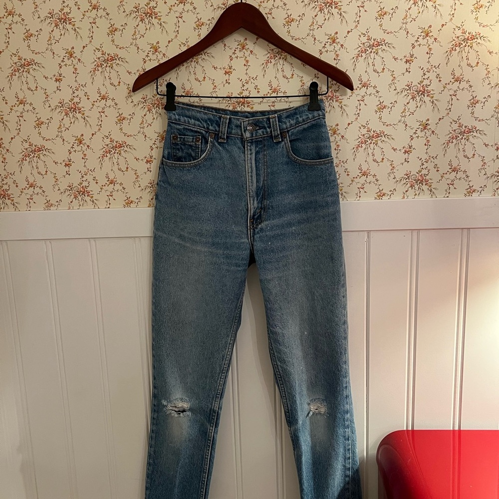 Levi’s high waisted jeans